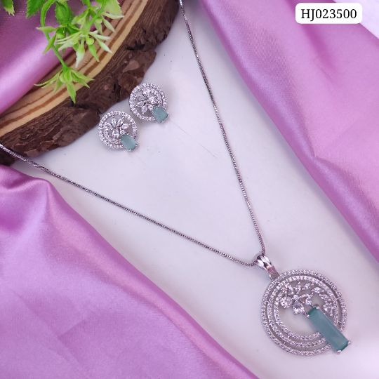 AD Pendant Set (9)