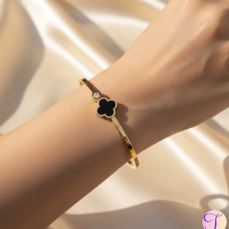 Eterna Clover Golden Anti-Tarnish Kada Bracelet